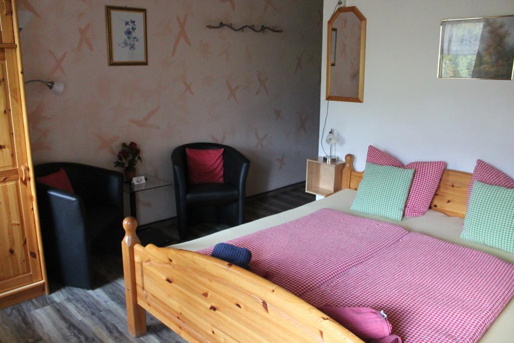 Gruppen Und Familienhof Falkenstein Hotell Krimml Rum bild